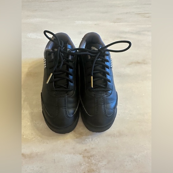 Puma Ferrari kids shoes - Picture 2 of 4